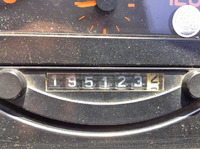 いすゞギガアームロール大型（10t）[写真23]