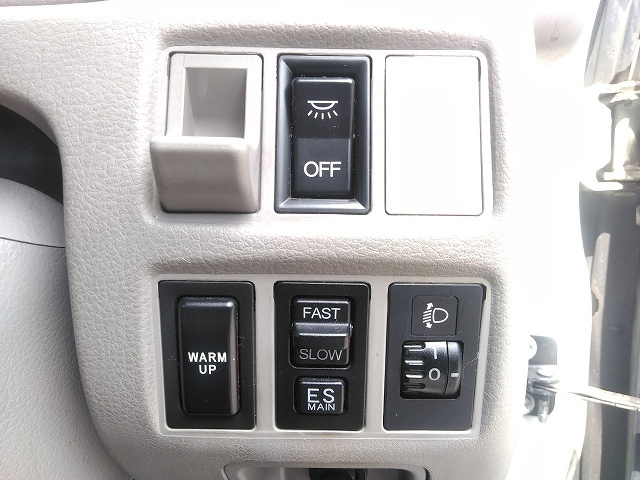 日野デュトロ平ボディ小型（2t・3t）[写真35]