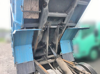 UDトラックスコンドル深ダンプ（土砂禁ダンプ）小型（2t・3t）[写真14]