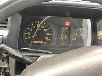 UDトラックスコンドル深ダンプ（土砂禁ダンプ）小型（2t・3t）[写真20]