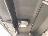 いすゞフォワード冷蔵冷凍ウイング中型（4t）[写真33]