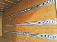 いすゞエルフアルミバン小型（2t・3t）[写真12]