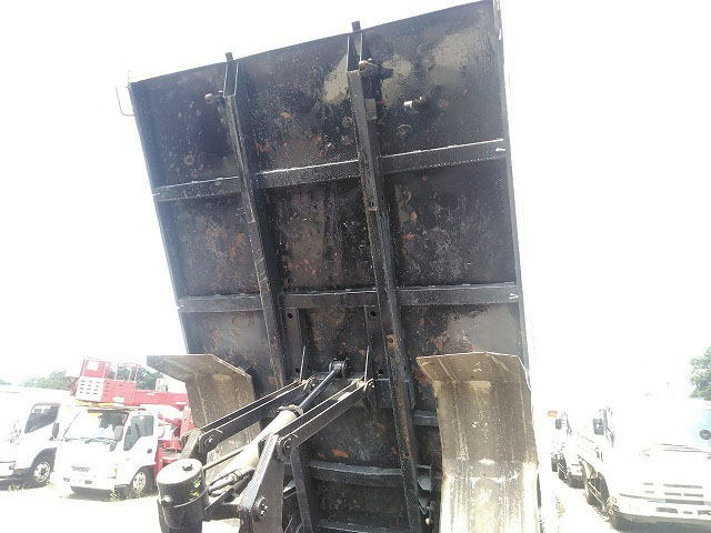 日野レンジャー深ダンプ（土砂禁ダンプ）中型（4t）[写真16]