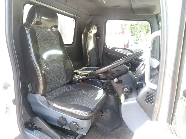 日野レンジャー深ダンプ（土砂禁ダンプ）中型（4t）[写真30]