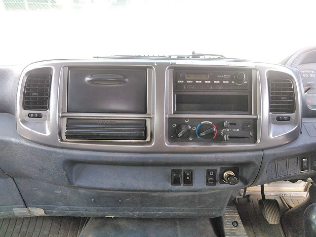 日野レンジャー深ダンプ（土砂禁ダンプ）中型（4t）[写真36]