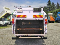 三菱ふそうキャンターパッカー車（塵芥車）小型（2t・3t）[写真11]