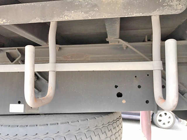 三菱ふそうスーパーグレートアルミブロック大型（10t）[写真14]