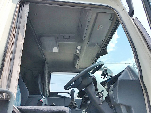 三菱ふそうスーパーグレートアルミブロック大型（10t）[写真16]