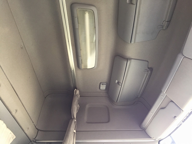 日野レンジャーアルミバン中型（4t）[写真29]