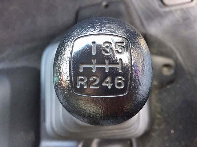 日野レンジャーアルミバン中型（4t）[写真35]