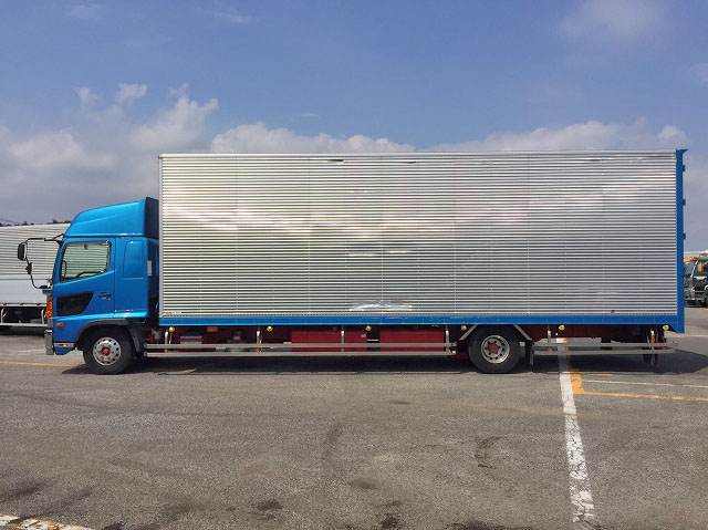 日野レンジャーアルミバン中型（4t）[写真05]