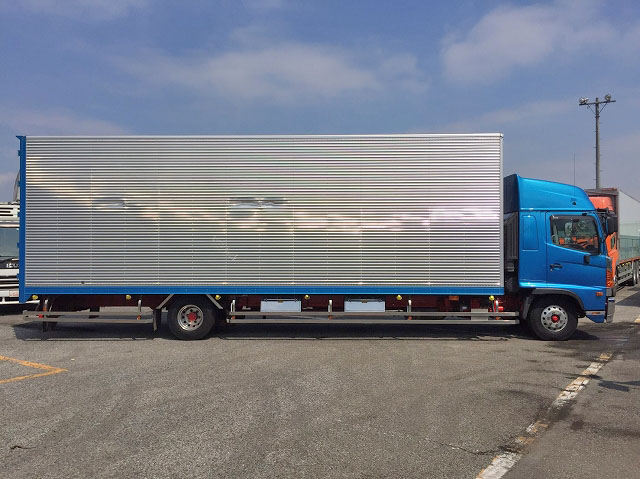 日野レンジャーアルミバン中型（4t）[写真06]