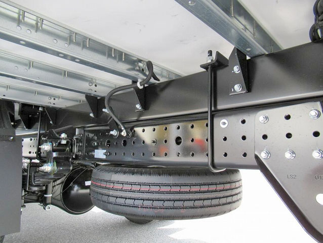 三菱ふそうキャンターアルミウイング小型（2t・3t）[写真15]