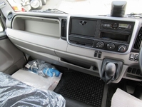 三菱ふそうキャンターアルミウイング小型（2t・3t）[写真25]