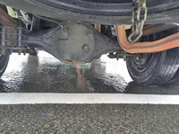 いすゞエルフ平ボディ小型（2t・3t）[写真13]