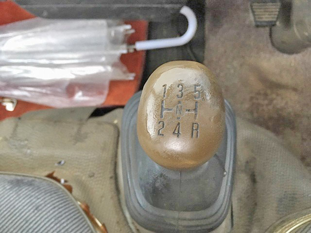 いすゞエルフ平ボディ小型（2t・3t）[写真22]