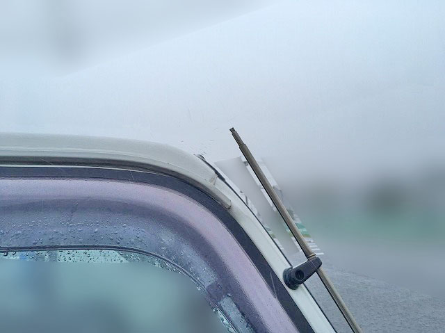 いすゞエルフ平ボディ小型（2t・3t）[写真09]