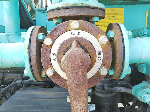 日野デュトロ散水車小型（2t・3t）[写真12]