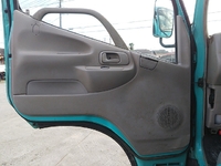 日野デュトロ散水車小型（2t・3t）[写真26]