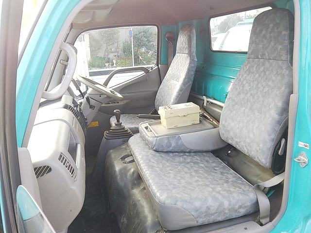 日野デュトロ散水車小型（2t・3t）[写真28]