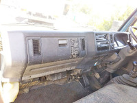 マツダタイタンダンプ・クレーン付小型（2t・3t）[写真33]