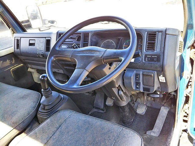 マツダタイタンダンプ・クレーン付小型（2t・3t）[写真36]