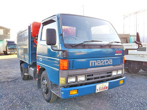 中古ダンプ・クレーン付 マツダ 三重・愛知・山梨 タイタン（KC-WGFAK