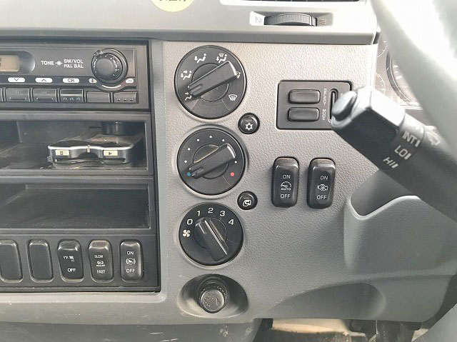 三菱ふそうファイターユニック4段増トン（6t・8t）[写真38]