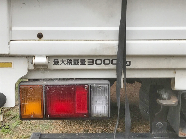 いすゞエルフ幌車小型（2t・3t）[写真10]