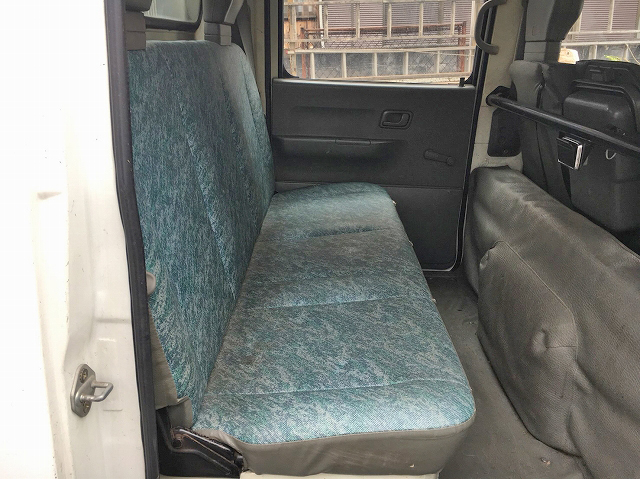 三菱ふそうキャンターダブルキャブ・ダンプ小型（2t・3t）[写真20]