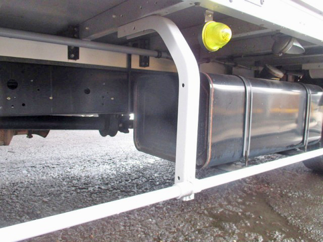 日野レンジャーアルミウイング中型（4t）[写真11]