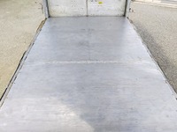 いすゞエルフアルミウイング小型（2t・3t）[写真11]