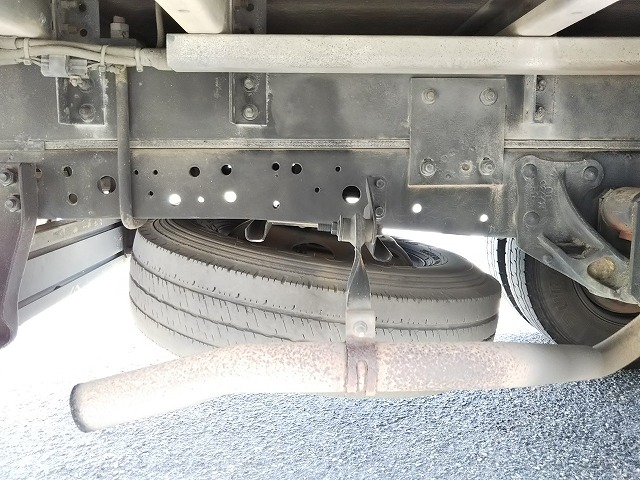 いすゞエルフアルミウイング小型（2t・3t）[写真21]