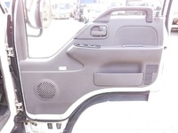 いすゞエルフアルミウイング小型（2t・3t）[写真30]