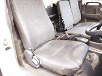 いすゞエルフアルミウイング小型（2t・3t）[写真33]