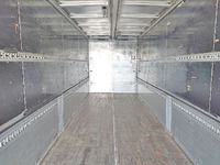 三菱ふそうスーパーグレートアルミウイング大型（10t）[写真10]