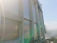 三菱ふそうスーパーグレートアルミウイング大型（10t）[写真17]