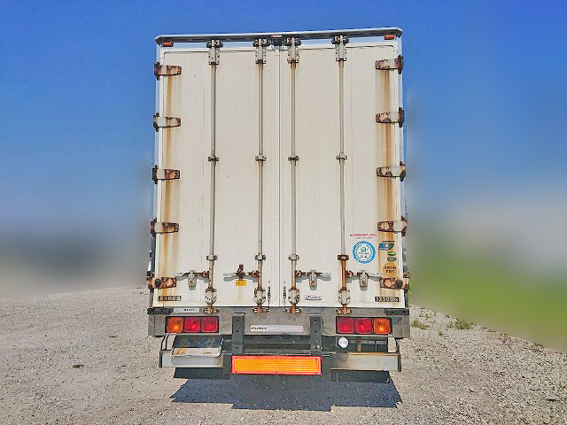 三菱ふそうスーパーグレートアルミウイング大型（10t）[写真08]