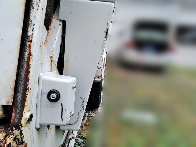 三菱ふそうファイターパッカー車（塵芥車）中型（4t）[写真03]