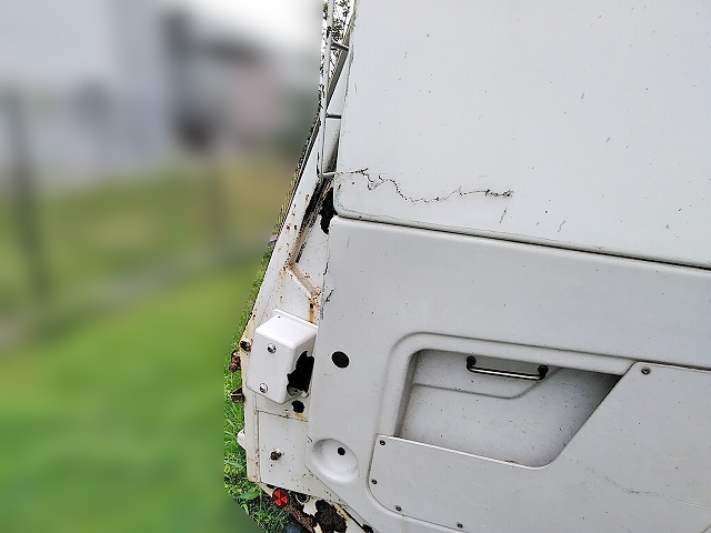 三菱ふそうファイターパッカー車（塵芥車）中型（4t）[写真04]