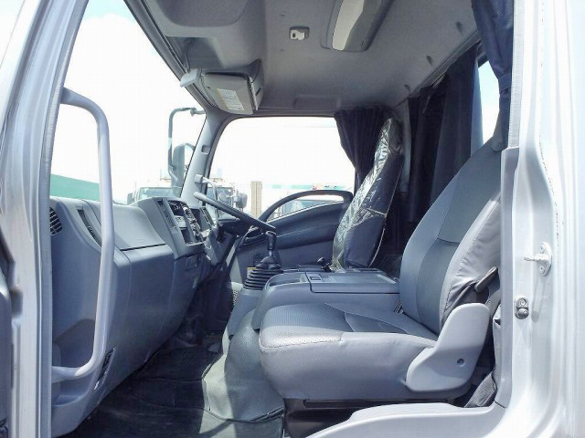 いすゞフォワードミキサー車（コンクリートミキサー）増トン（6t・8t）[写真29]