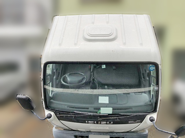 いすゞエルフアルミバン小型（2t・3t）[写真05]