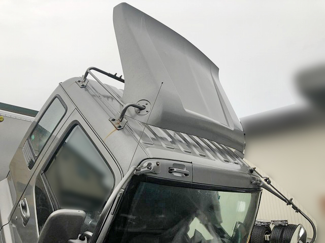 いすゞフォワードアルミバン中型（4t）[写真07]