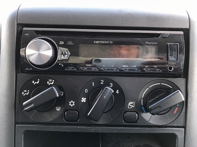 三菱ふそうキャンターアルミバン小型（2t・3t）[写真37]