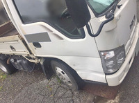 いすゞエルフ平ボディ小型（2t・3t）[写真08]