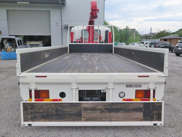 いすゞフォワードセルフクレーン4段増トン（6t・8t）[写真14]