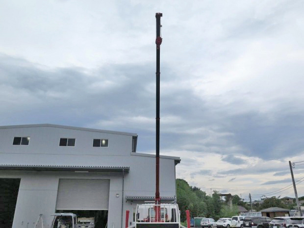 いすゞフォワードセルフクレーン4段増トン（6t・8t）[写真15]