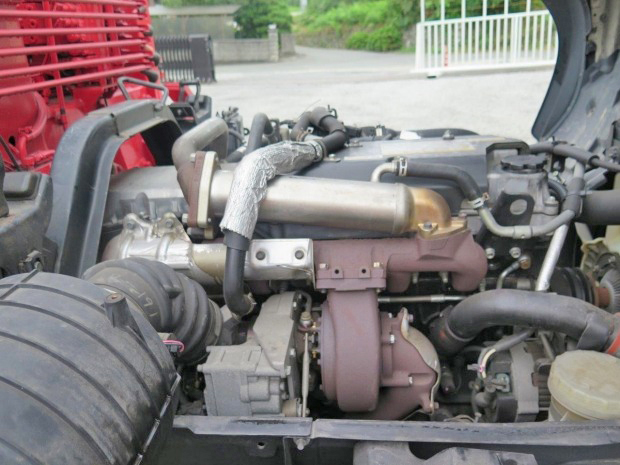 いすゞフォワードセルフクレーン4段増トン（6t・8t）[写真27]