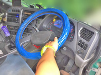 UDトラックスクオンダンプ大型（10t）[写真24]