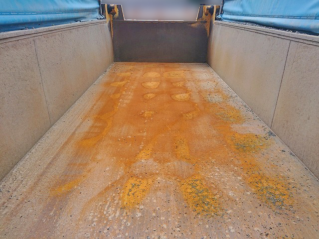 日野プロフィアトレーラーヘッド（トラクターヘッド）大型（10t）[写真14]